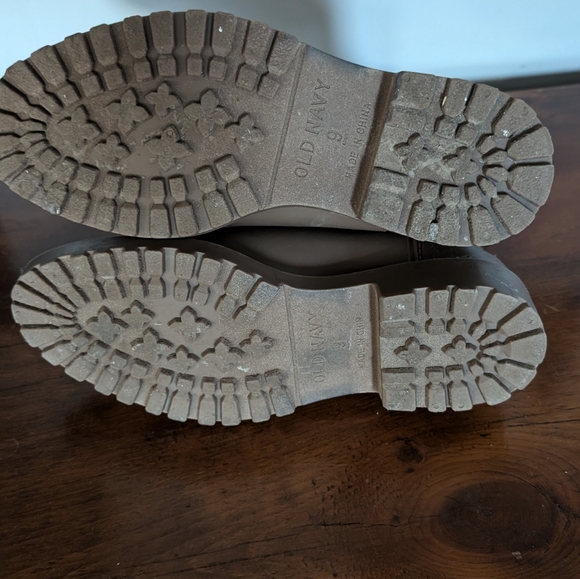 Short tan rain boot - Picture 2 of 3